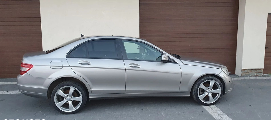 Kia Ceed cena 39900 przebieg: 180964, rok produkcji 2015 z Kałuszyn małe 704